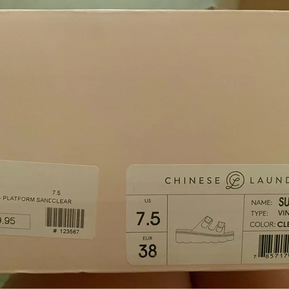 Chinese Laundry Surfs Up Clear Sandals - Picture 2 of 5